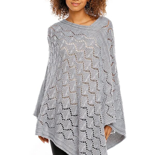 Poncho model 94519 PeeKaBoo
