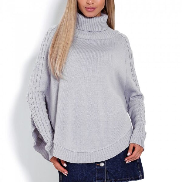 Poncho model 122920 PeeKaBoo