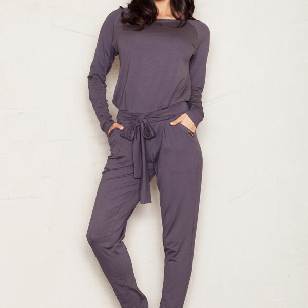 Suit model 43921 Figl